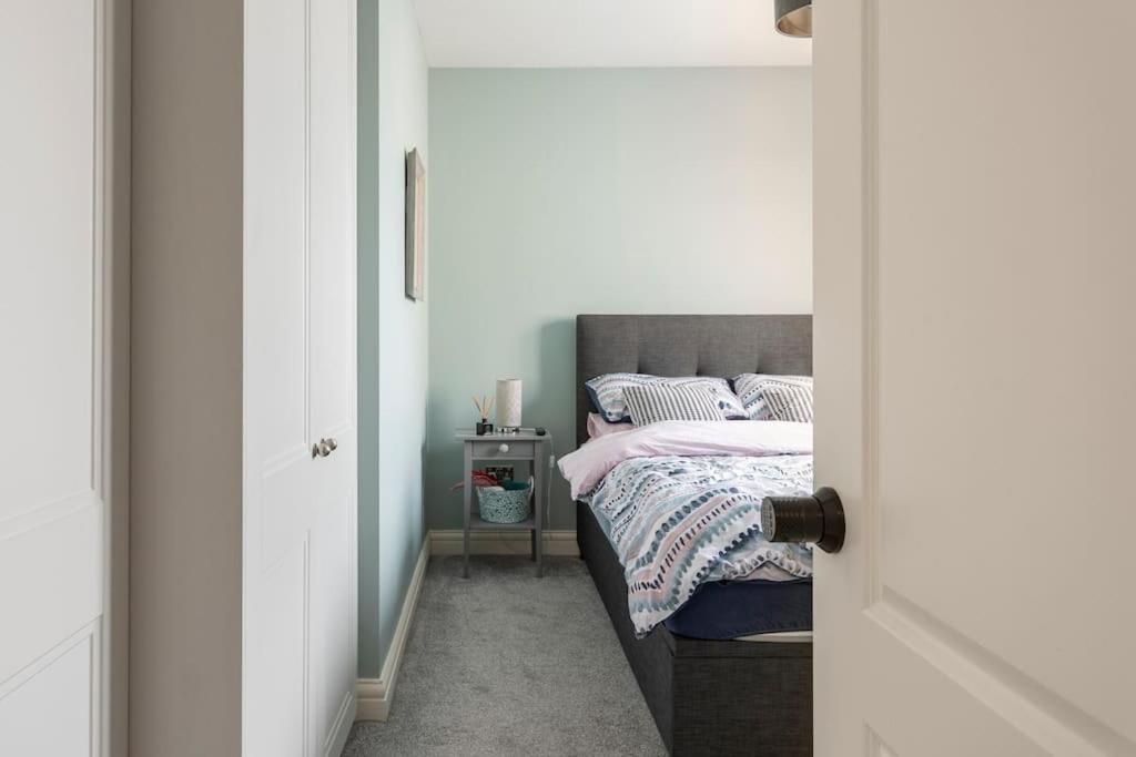 Dublin jacuzzi escape Apartment Exterior foto